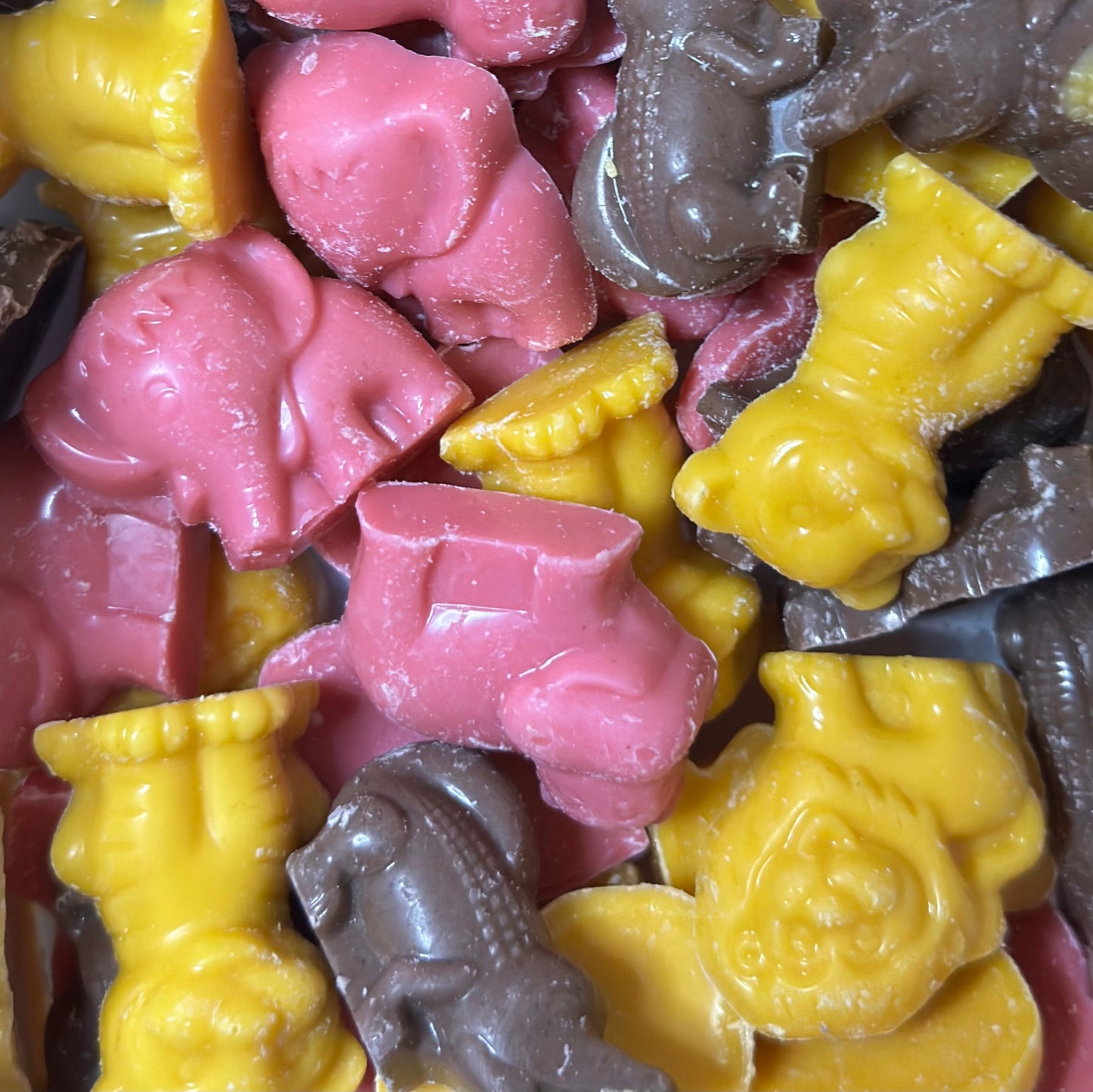 Chocolate animal mix
